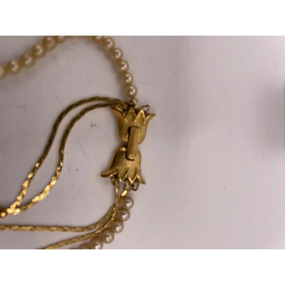 Vintage Crown Trifari© Gold Tone & Faux Pearl‎ Triple Strand Necklace 27